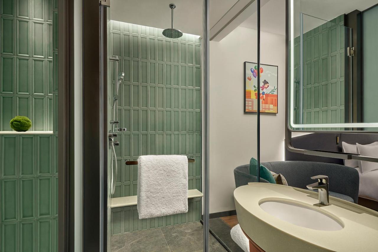 Artyzen Habitat Qiantan Hotel 4*